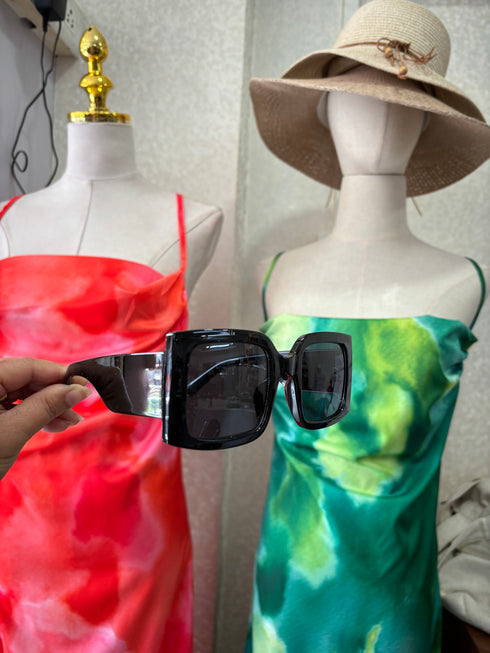Fashionable Retro Square Frame Sunglasses